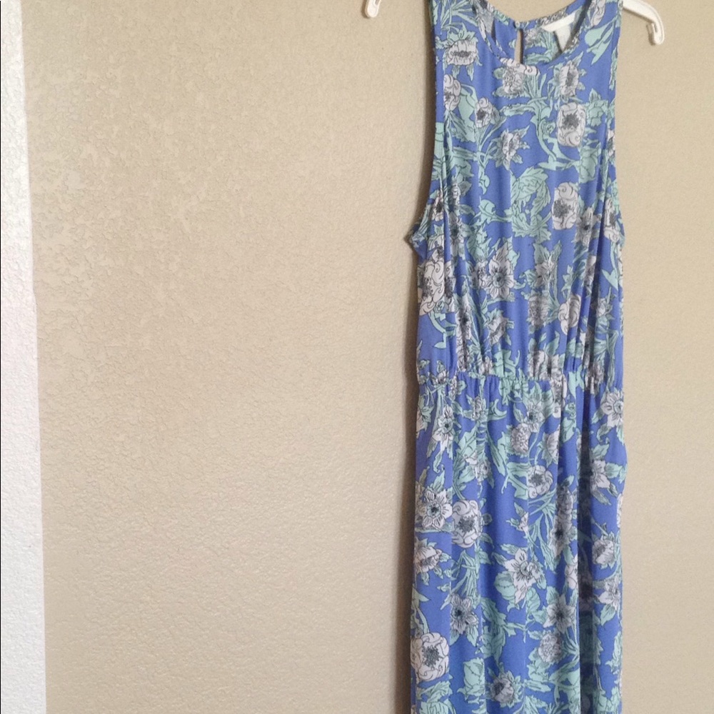 Spring maxi dress - Picture 2 of 4